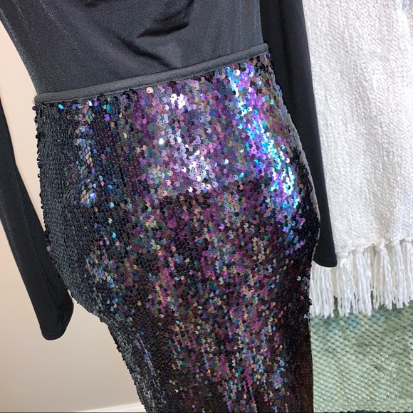 🧜🏼‍♀️ Shop 17 Sequined Pencil Skirt - Picture 4 of 13
